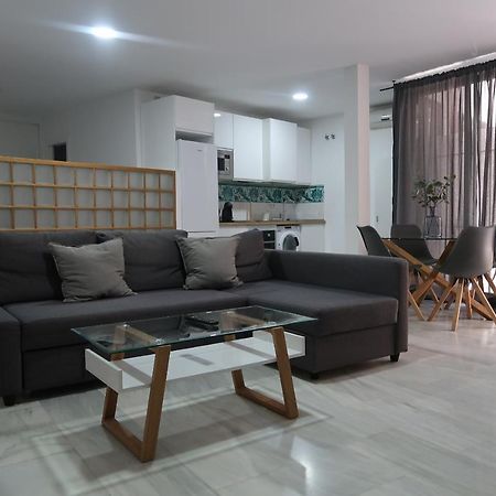 J & E Malaga Center Apartamentos Экстерьер фото