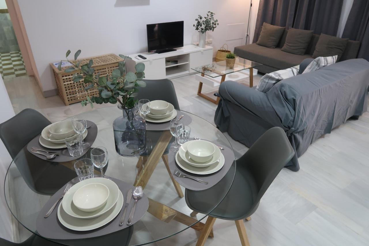 J & E Malaga Center Apartamentos Экстерьер фото