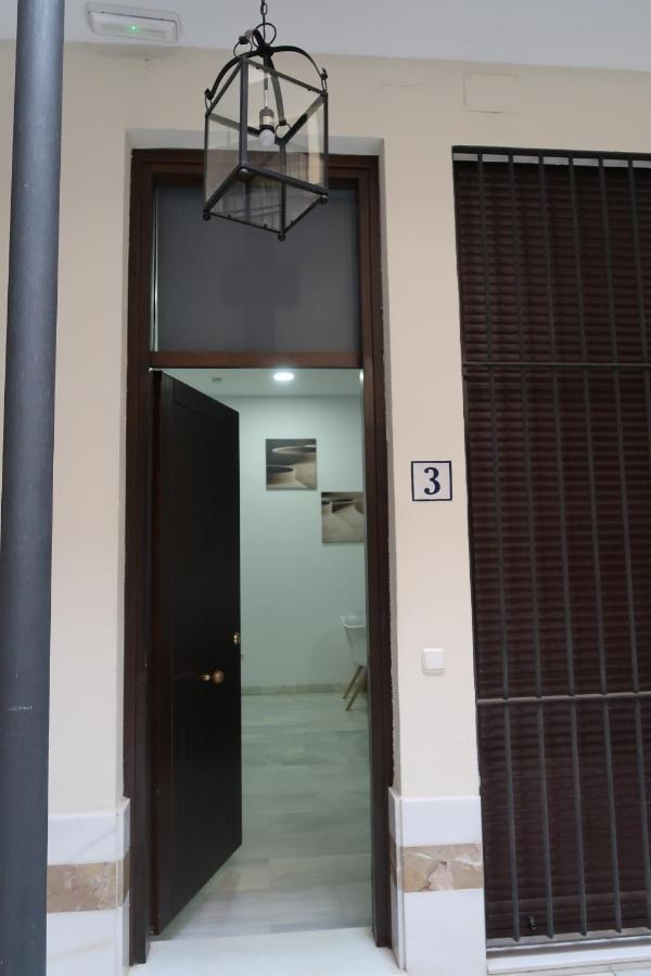 J & E Malaga Center Apartamentos Экстерьер фото