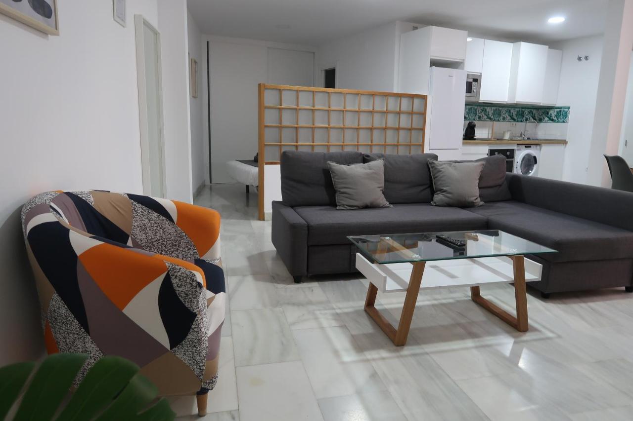 J & E Malaga Center Apartamentos Экстерьер фото