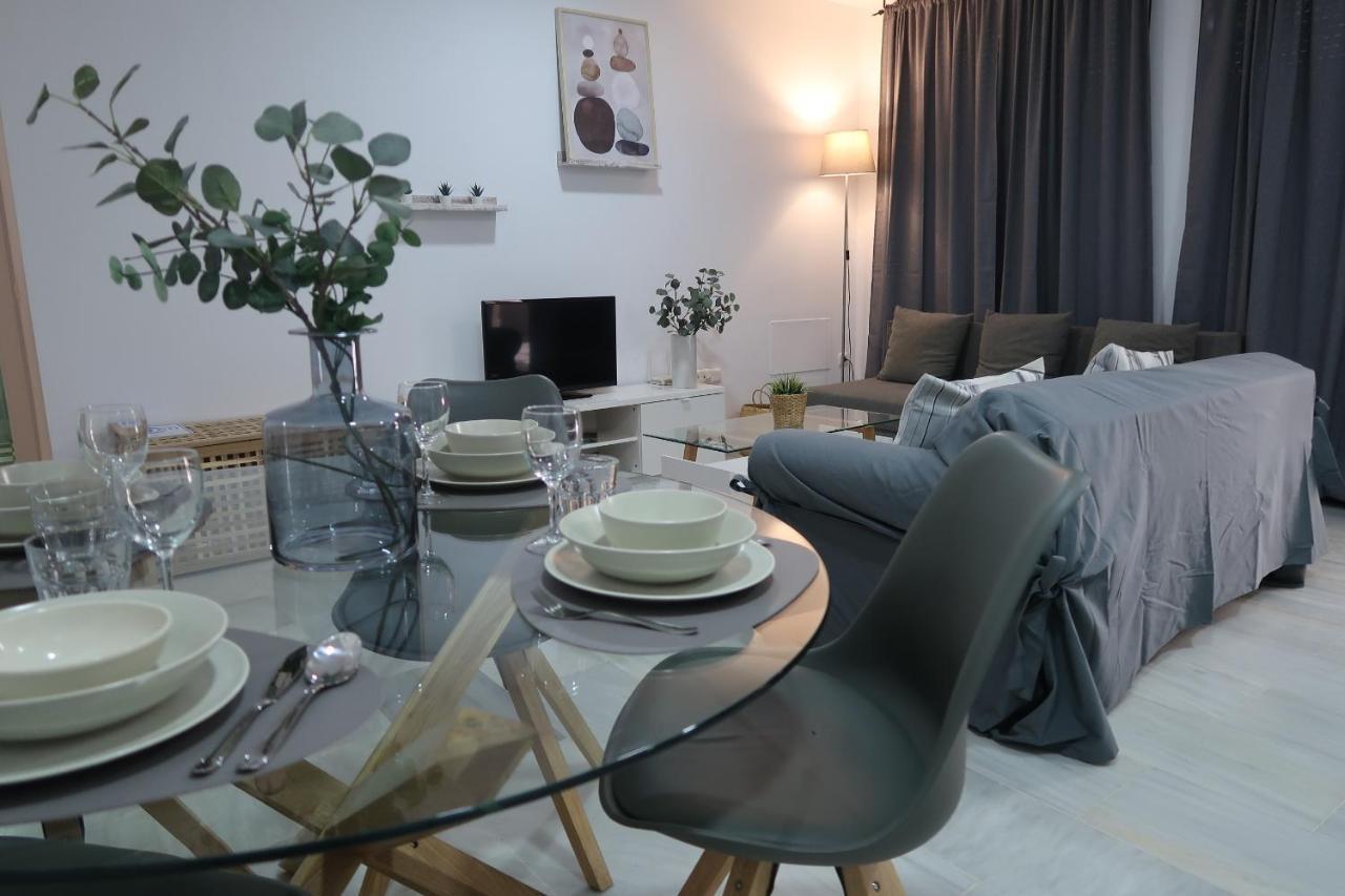J & E Malaga Center Apartamentos Экстерьер фото