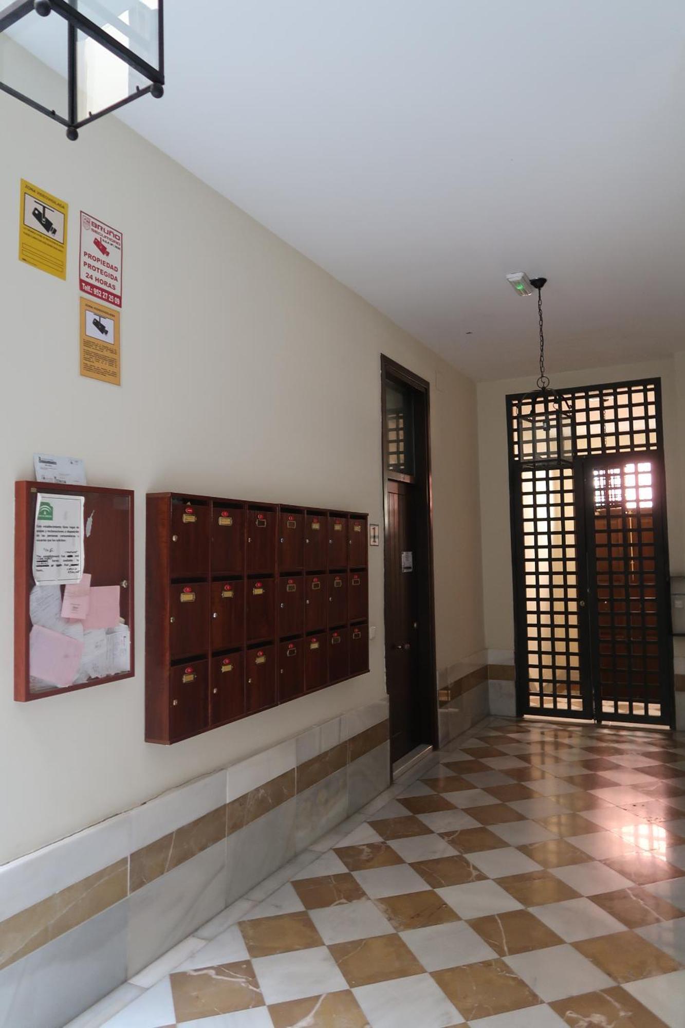 J & E Malaga Center Apartamentos Экстерьер фото