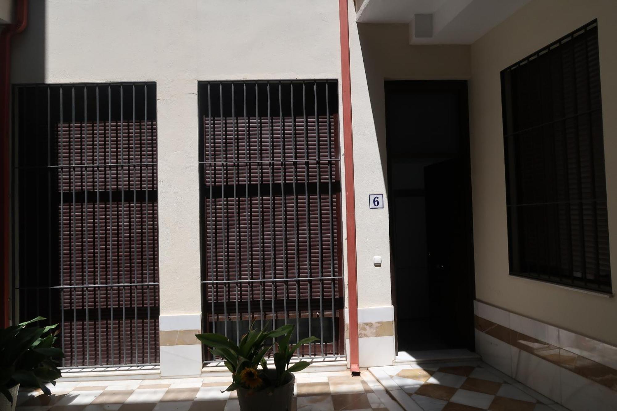 J & E Malaga Center Apartamentos Экстерьер фото