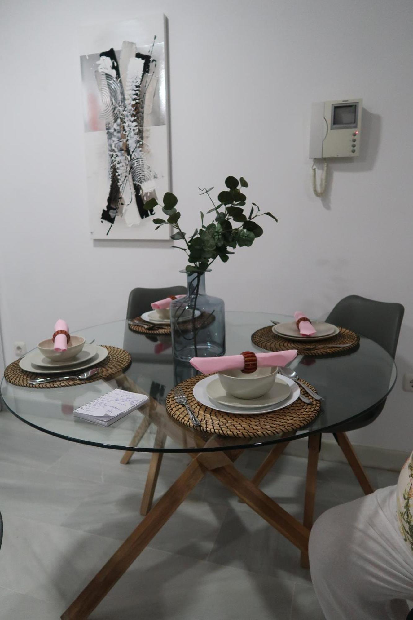 J & E Malaga Center Apartamentos Экстерьер фото